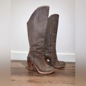 Vera Wang - Lavender Label- Keagan Leather Boot